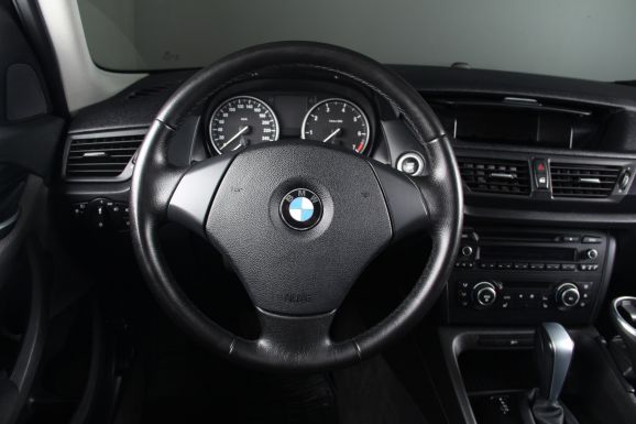 BMW X1, 2.0 л, АТ, 2011 фото 12