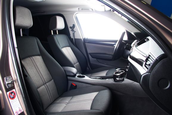 BMW X1, 2.0 л, АТ, 2011 фото 2