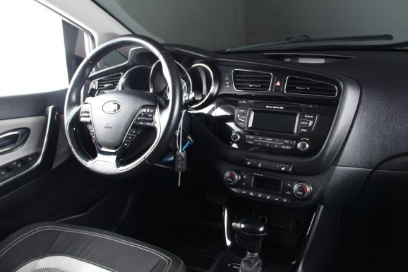 Kia Ceed, 1.6 л, АТ, 2014 фото 12