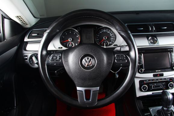 Volkswagen Passat CC, 1.8 л, Робот, 2010 фото 11