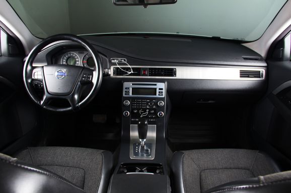 Volvo XC70, 2.0 л, АТ, 2011 фото 9