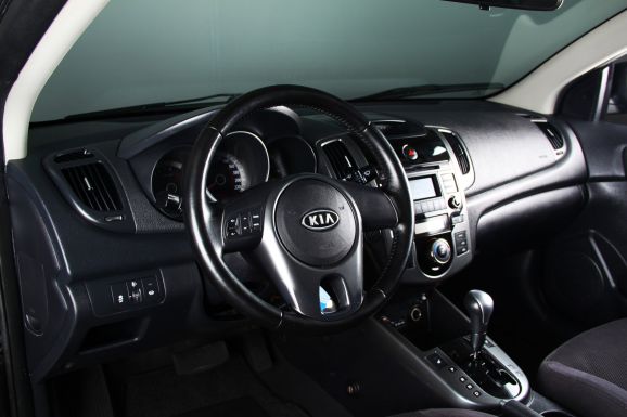 Kia Cerato, 1.6 л, АТ, 2010 фото 9