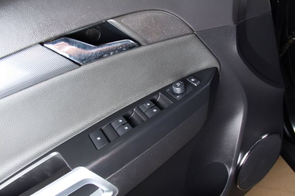 Opel Antara, 3.2 л, АТ, 2010 фото 7