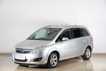 Opel Zafira, 1.8 л, РКПП, 2011 фото 3