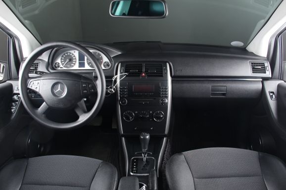 Mercedes-Benz B-Класс, 2.0 л, Вариатор, 2008 фото 10