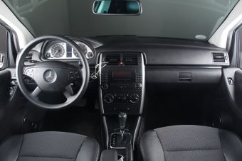 Mercedes-Benz B-Класс, 2.0 л, CVT, 2008 фото 10