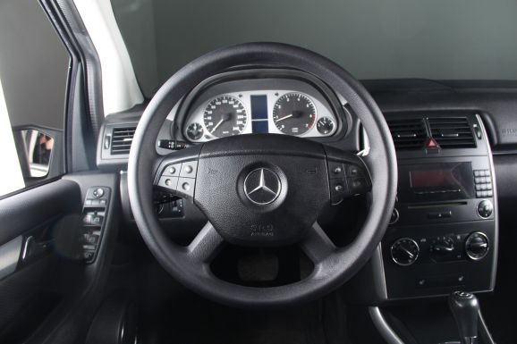 Mercedes-Benz B-Класс, 2.0 л, Вариатор, 2008 фото 11