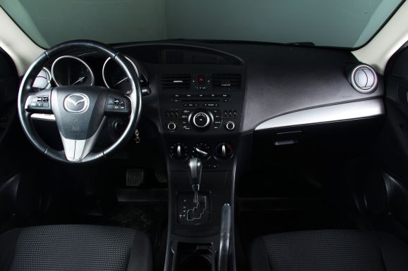 Mazda 3, 1.6 л, АТ, 2011 фото 10