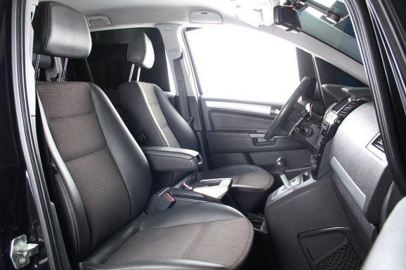 Opel Zafira, 1.8 л, Робот, 2011 фото 2