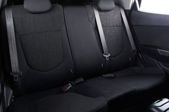 Kia Rio, 1.6 л, АТ, 2011 фото 1