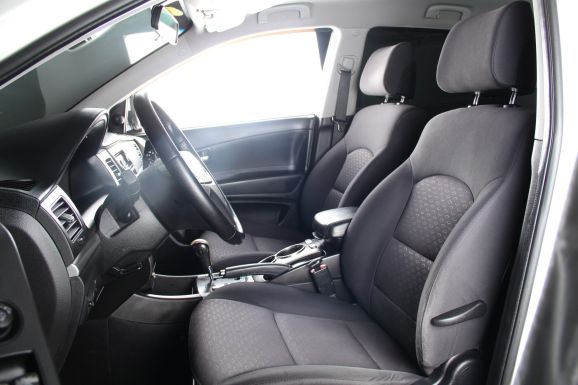 SsangYong Actyon, 2.0 л, АТ, 2012 фото 8