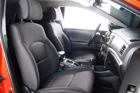 SsangYong Actyon, 2.0 л, АТ, 2011 фото 2