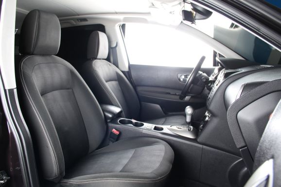 Nissan Qashqai, 2.0 л, Вариатор, 2013 фото 2