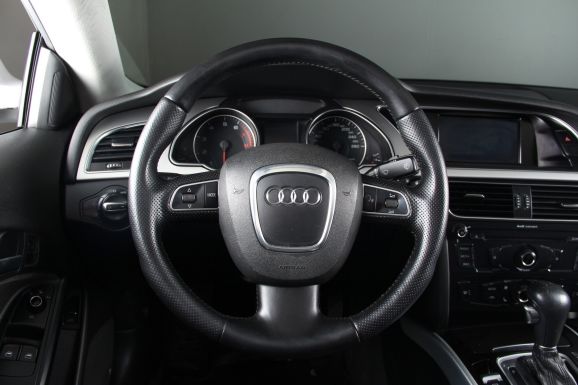 Audi A5 Базовая, 2.0 л, Вариатор, 2011 фото 7