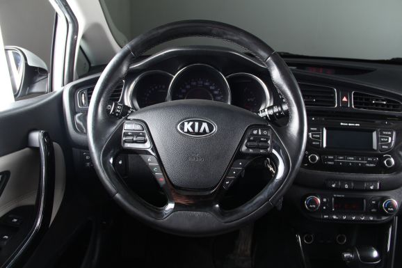 Kia Ceed, 1.6 л, АТ, 2014 фото 11