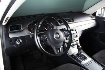 Volkswagen Passat, 1.8 л, РКПП, 2013 фото 9