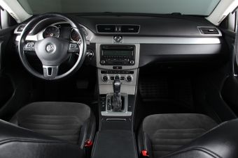 Volkswagen Passat, 1.8 л, РКПП, 2013 фото 10