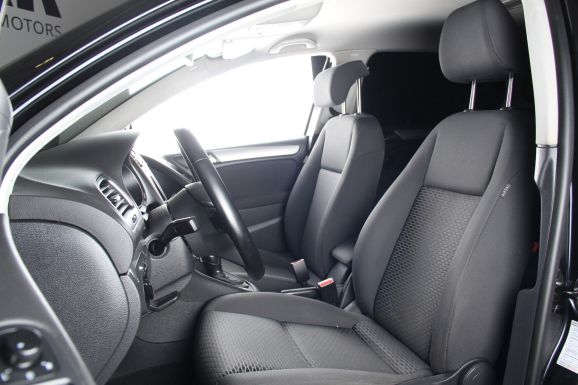 Volkswagen Golf, 1.6 л, Робот, 2012 фото 8