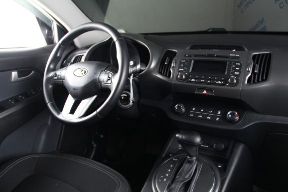 Kia Sportage, 2.0 л, АТ, 2012 фото 12