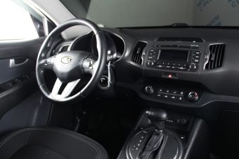 Kia Sportage, 2.0 л, АКПП, 2012 фото 12