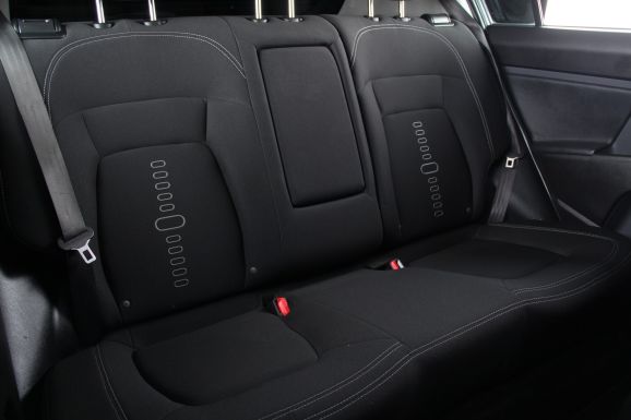 Kia Sportage, 2.0 л, АТ, 2012 фото 1