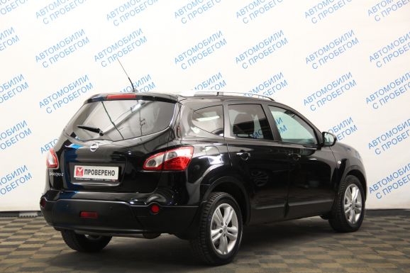 Nissan Qashqai+2 LE+, 2.0 л, Вариатор, 2010 фото 5