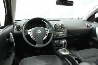 Nissan Qashqai+2 LE+, 2.0 л, CVT, 2010 фото 7