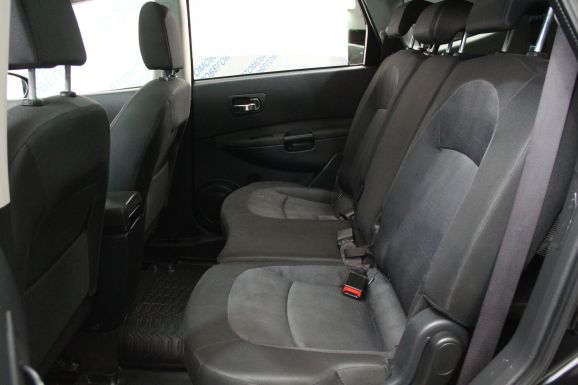 Nissan Qashqai+2 LE+, 2.0 л, Вариатор, 2010 фото 1