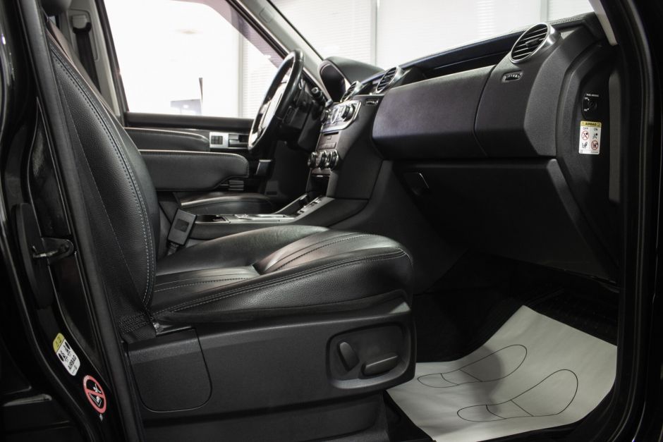 Land Rover Discovery HSE, 3.0 л, АТ, 2014 фото 17