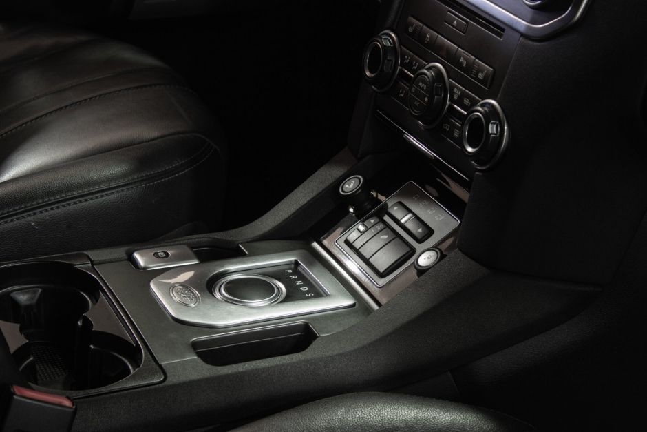 Land Rover Discovery HSE, 3.0 л, АТ, 2014 фото 1