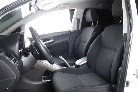 Toyota Auris, 1.6 л, Робот, 2007 фото 8