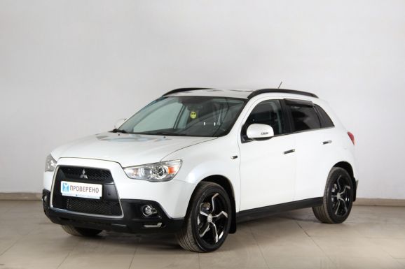 Mitsubishi ASX, 2.0 л, Вариатор, 2011 фото 3