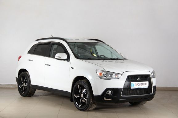 Mitsubishi ASX, 2.0 л, Вариатор, 2011 фото 5