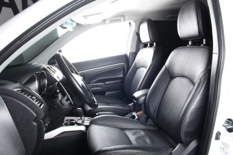 Mitsubishi ASX, 2.0 л, CVT, 2011 фото 8