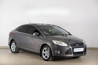 Ford Focus, 1.6 л, МКПП, 2012 фото 4