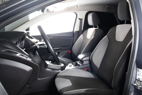 Ford Focus, 1.6 л, МТ, 2012 фото 8