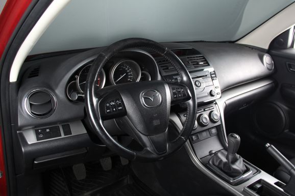Mazda 6 Touring, 1.8 л, МТ, 2011 фото 9
