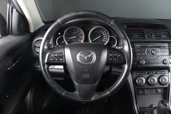 Mazda 6 Touring, 1.8 л, МТ, 2011 фото 10