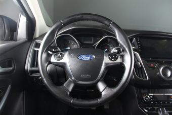 Ford Focus Titanium, 1.6 л, МКПП, 2013 фото 10