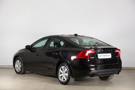 Volvo S60, 1.6 л, АТ, 2012 фото 5
