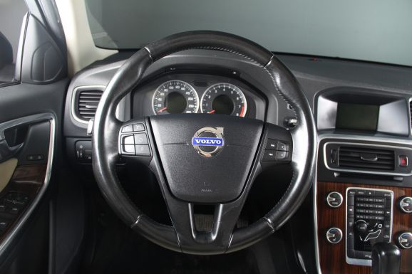 Volvo S60, 1.6 л, АТ, 2012 фото 10