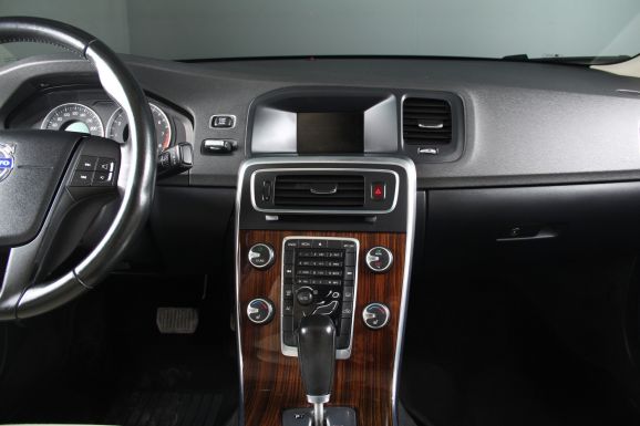 Volvo S60, 1.6 л, АТ, 2012 фото 11