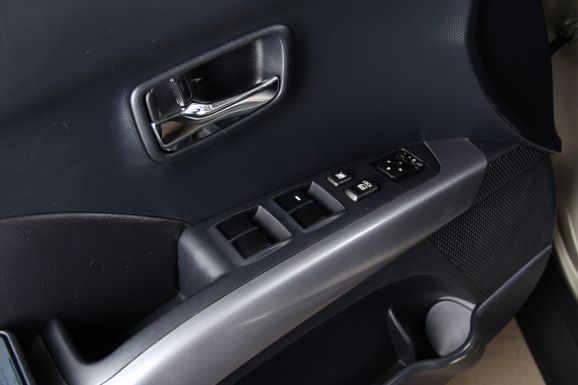 Mitsubishi Outlander, 2.4 л, Вариатор, 2008 фото 7