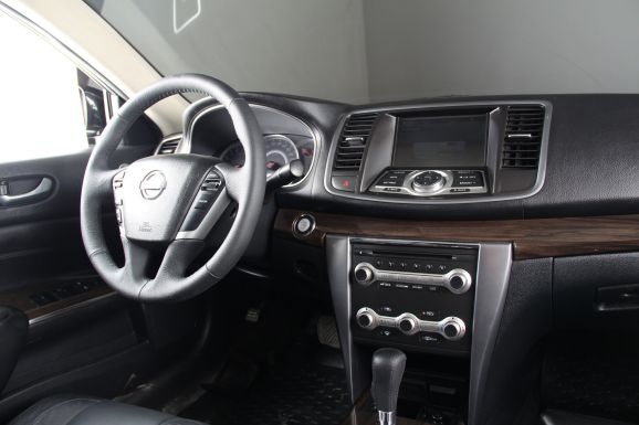Nissan Teana Premium+, 2.5 л, Вариатор, 2014 фото 12