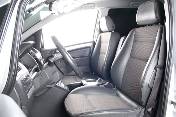 Opel Zafira, 1.8 л, Робот, 2010 фото 8