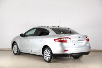 Renault Fluence, 1.6 л, CVT, 2015 фото 6