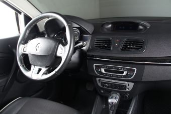 Renault Fluence, 1.6 л, CVT, 2015 фото 12