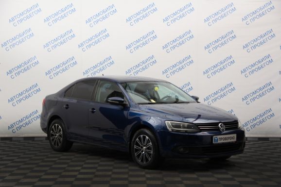 Volkswagen Jetta Highline, 1.6 л, АТ, 2012 фото 4