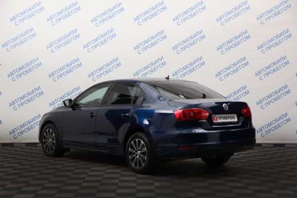 Volkswagen Jetta Highline, 1.6 л, АТ, 2012 фото 6