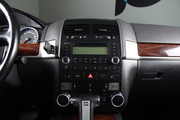 Volkswagen Touareg R5 2.5TDI, 2.5 л, АТ, 2008 фото 11